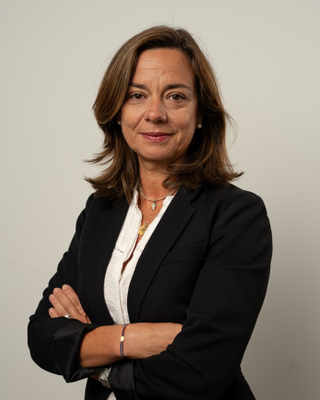 NURIA JIMÉNEZ-SALAZAR FERNÁNDEZ