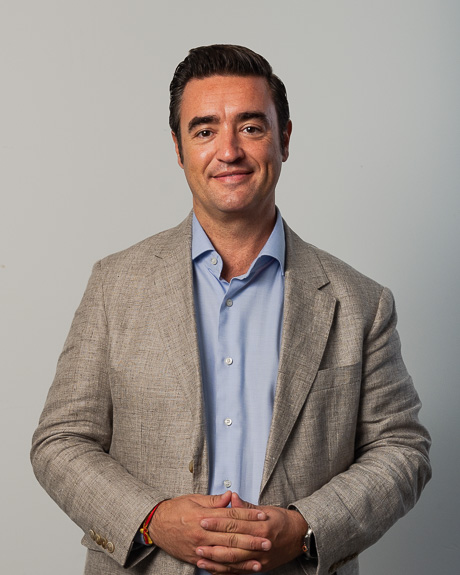 VÍCTOR UCLÉS RUIZ