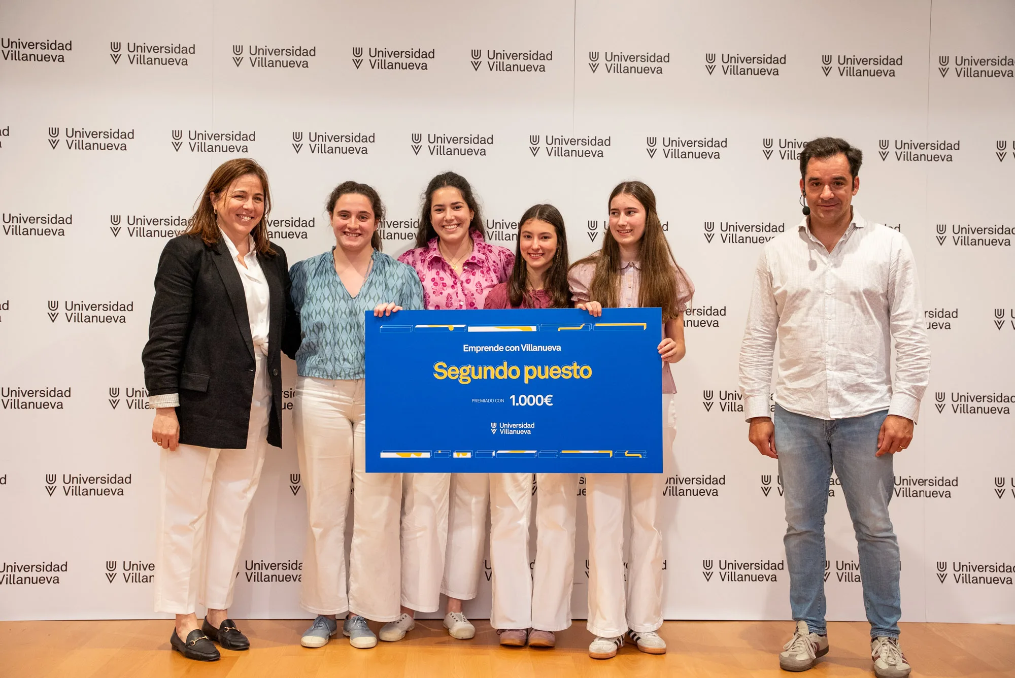 140525_segundo-concurso-emprende-villanueva_32