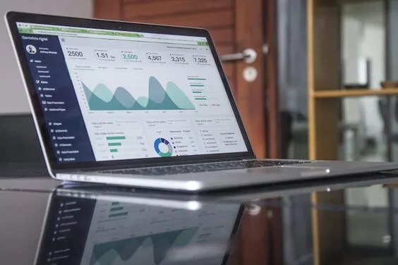 estudiar marketing digital.webp
